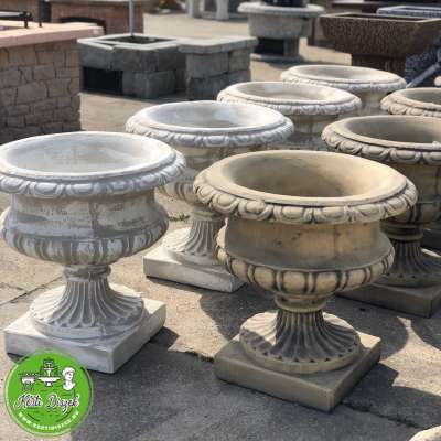 Talpas nagy virágtál