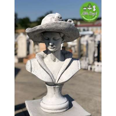 Romantikus kerti szobor