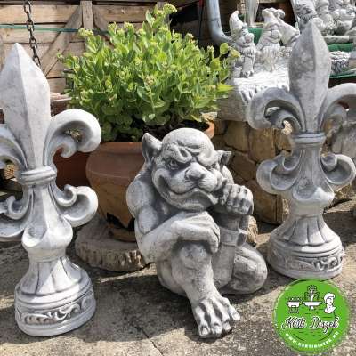 Gargoyle szobor troll szobor