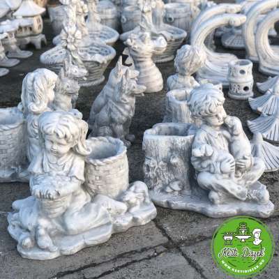 Kültéri kerti figurák