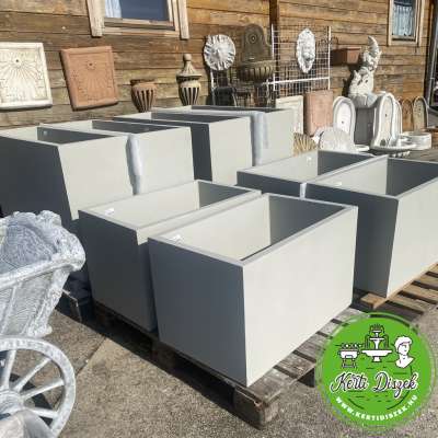 eladó virágládák