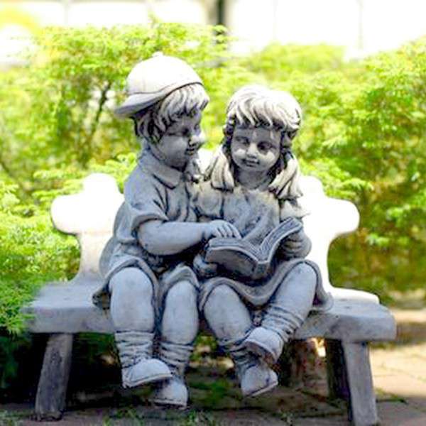 padon üllő gyerekek szobor