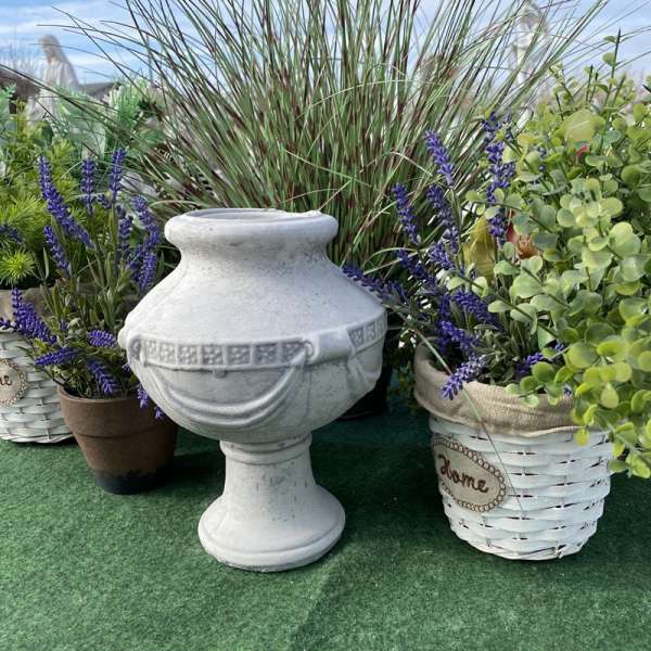 Különleges kis kaspó