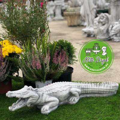 Kerti tó dekoráció