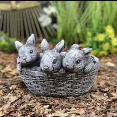 nyuszis madáritató