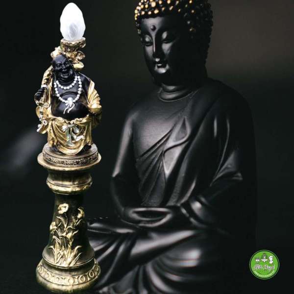 Buddha lámpás